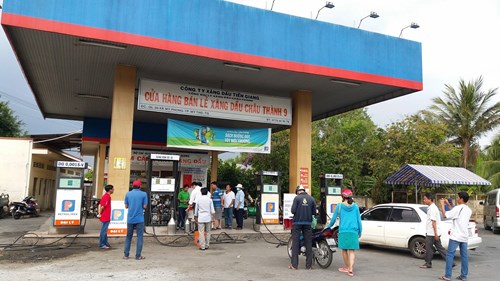 Tiền Giang: Kiểm tra đột xuất cửa hàng kinh doanh xăng dầu, phát hiện sai phạm